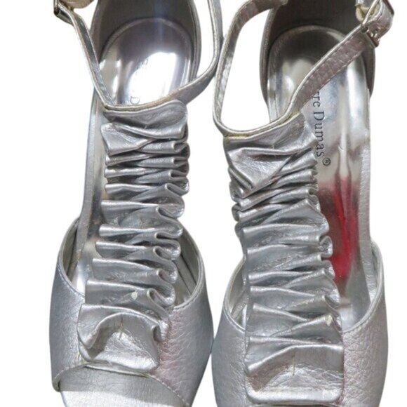 Pierre Dumas Stella Silver metallic leather open toe ribbon T strap size 7.5 - Picture 2 of 14